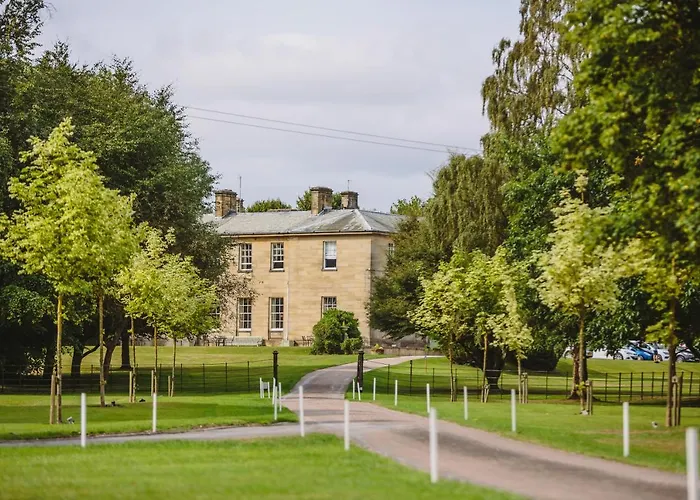Saltmarshe Hall